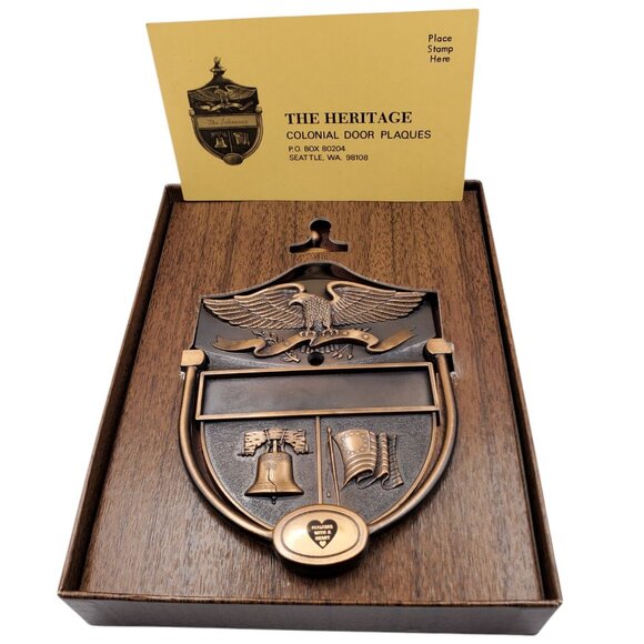 Heritage Door Knocker Plaque Colonial Eagle Liberty Bell Flag Bicentennial - Picture 1 of 8